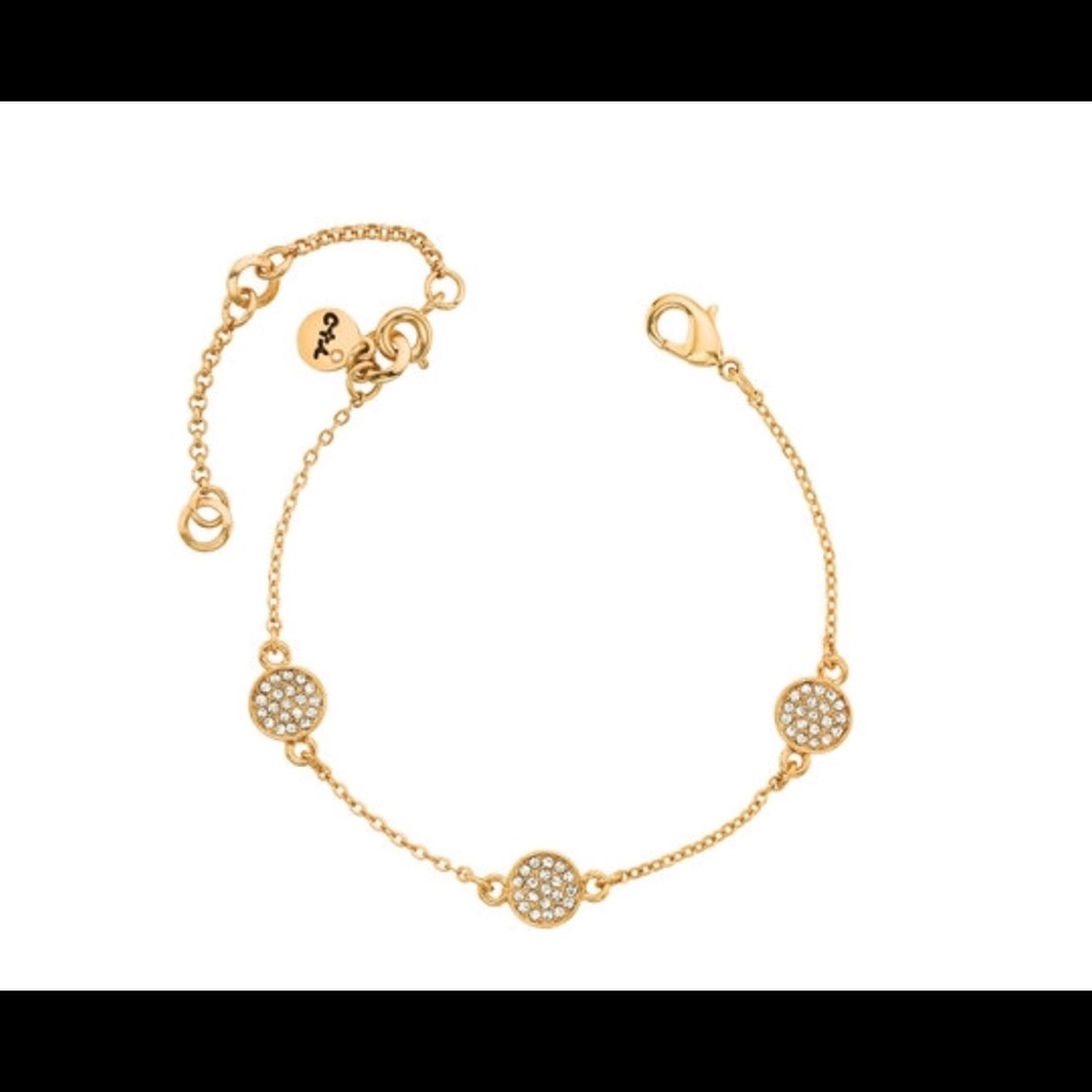 Gold Circle Station Bracelet